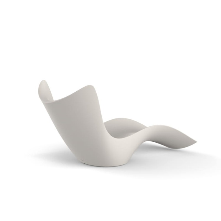 lezak-surf-lezak-surf-VONDOM_-lounger-SUNCHAISE-SUN-KARIM-RASHID-OUTDOOR_51011_SURF_TUMBONA-2.jpg