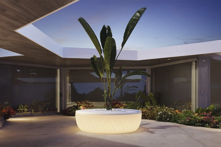 ławko-donica-vases-vondom13.jpg
