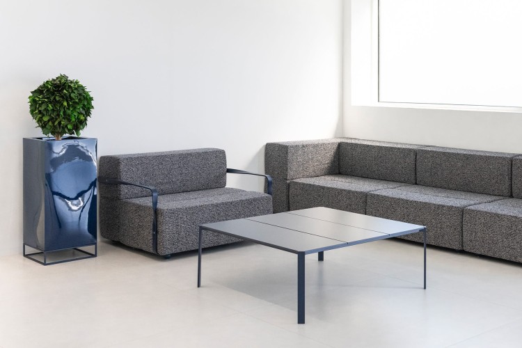 fotel-tablet-vondom15.jpg