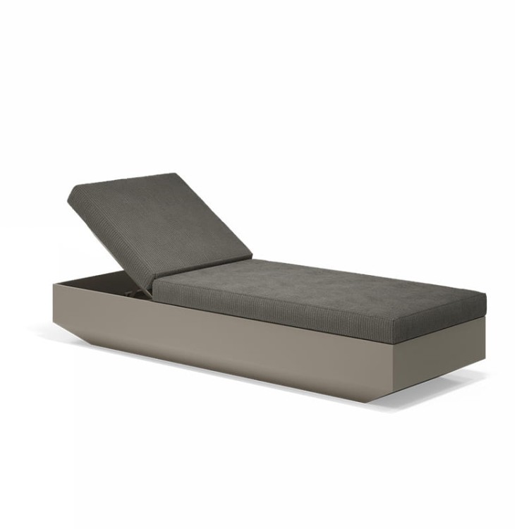 leżak-vela-VONDOM-SUNCHAISE-LOUNGER-SUN-RAMON-ESTEVE-TUMBONA-EXTERIOR-OUTDOOR-1.jpg