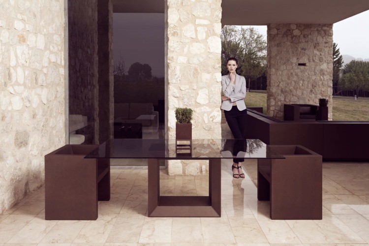 krzeslo-vela-design-outdoor-furniture-chair-table-dinigntable-vela-ramonestve-vondom_2_.jpg