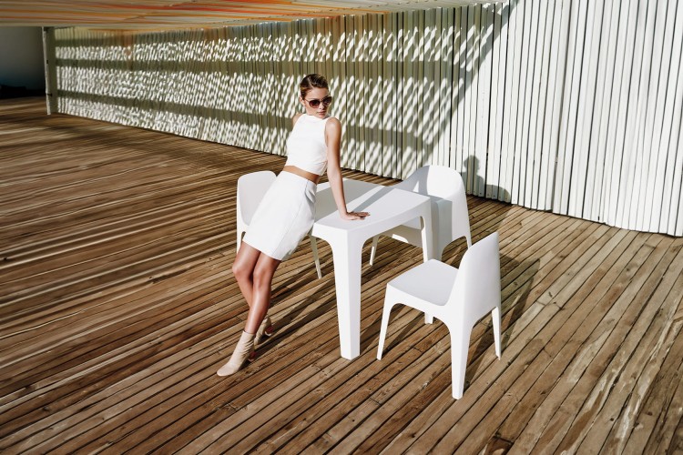 krzesło-solid-contract-furniture-chair-solid-stefanogiovannoni-vondom.jpg