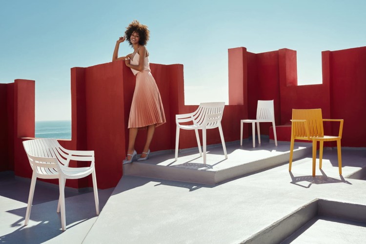 krzesło-spritzhospitality-furniture-spritz-archirivoltodesign-vondom_6_.jpg