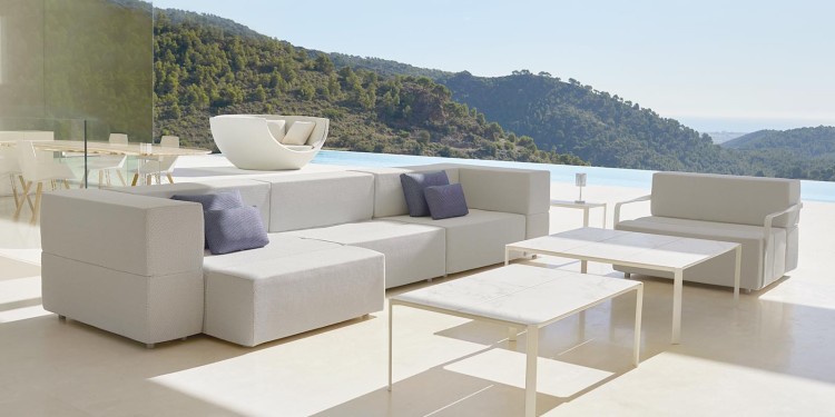 sofa-modulowa-sofa_modular_outdoor_exterior_design_sectional_vondom-4.jpg
