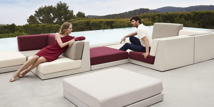 sofa-modulowa-outdoor_sofa_furniture_vondom_sofa_exterior_pixel_ramon_esteve-4.jpg