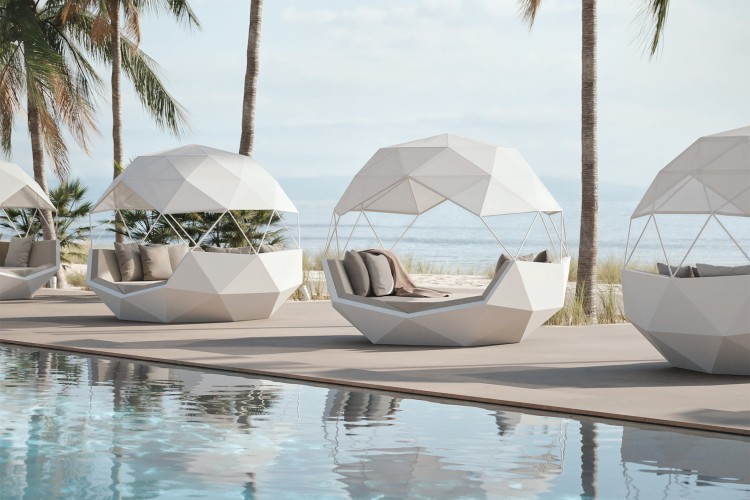 łóżko-ogrodowe-iglu-vondom5.jpg