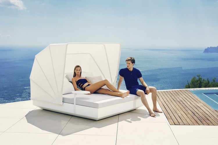 łozko-ogrodowe-vela-vondom5.jpg