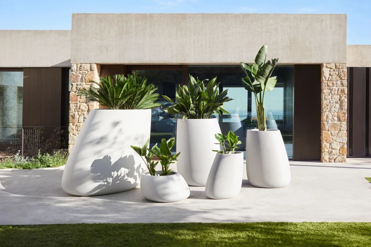 donice-kamienie-stone-design-vondom1.jpg