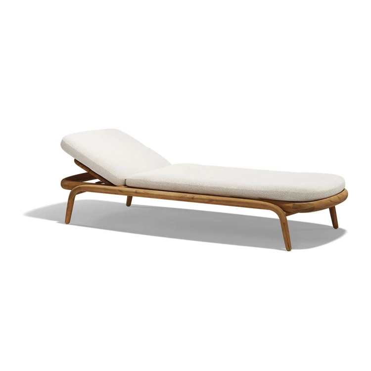 fusta-vondomVondom-Fusta-Sun-Lounger-Ramon-Esteve-54879-Wood-Louro-Cream.jpg