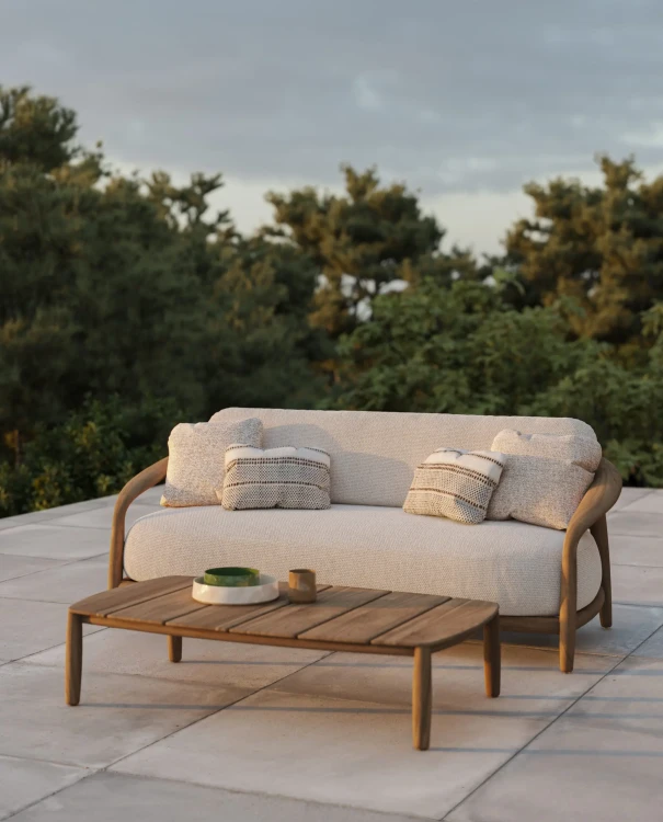 fusta-vondomVondom-Fusta-Sofa-Ramon-Esteve-1-scaled.jpg.webp