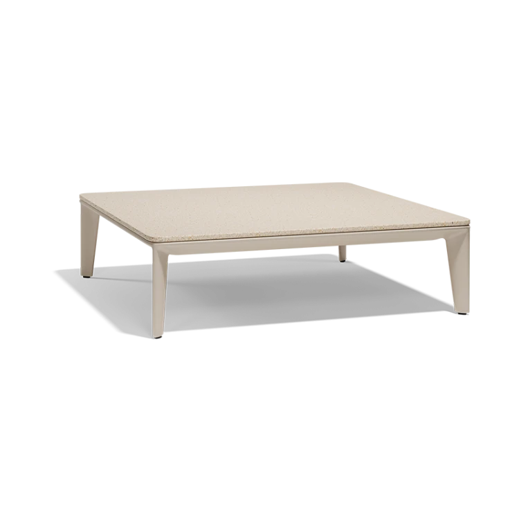 pasadena-Vondom-Pasadena-outdoor-coffee-table-Jean-Marie-Massaud-70064.png
