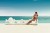Białe meble ogrodowe Vondom F3 na plaży nad morzem
