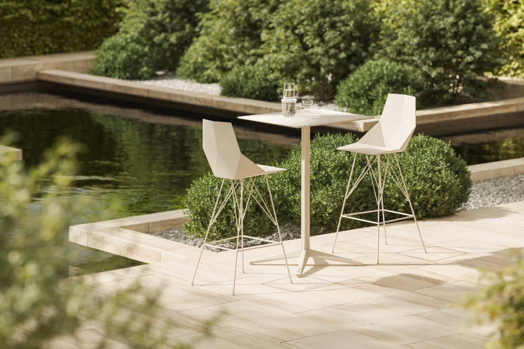 Krzesło barowe Faz Vondom w aranżacji producenta