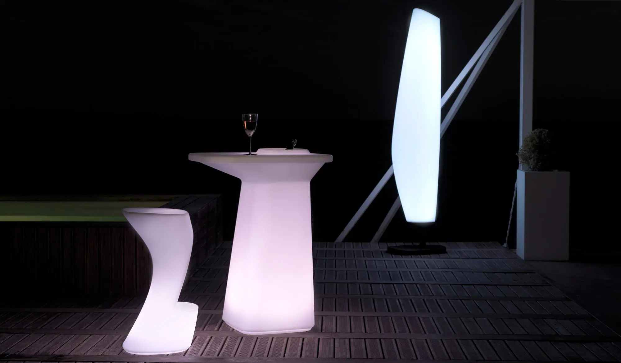 lampa Blanca