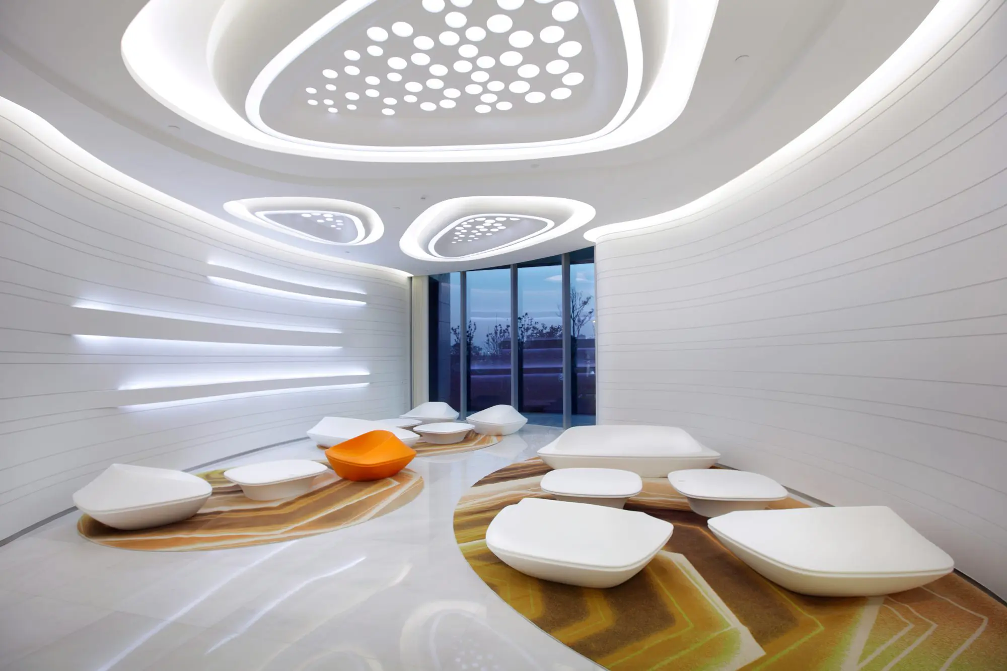 sofa ufo
